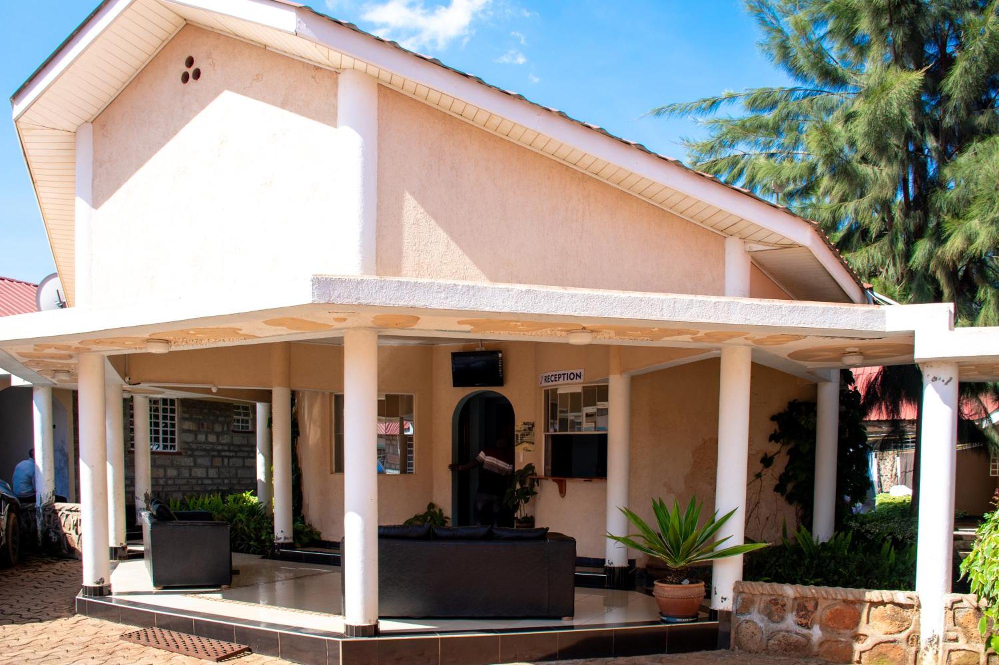 Super Break Hotel Kitale Eksteriør billede